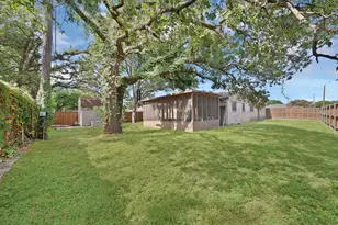 509 Henslee Dr, Euless, TX 76040 - Photo 29