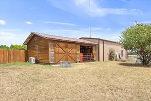 174 Ross Rd Spur, Waco, TX 76705 - Photo 35