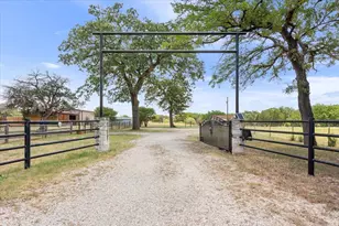 174 Ross Rd Spur, Waco, TX 76705 - Photo 7