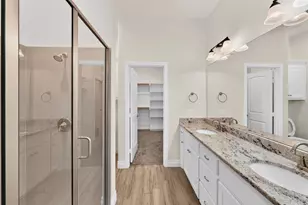 8504 Christie Ln, Greenville, TX 75402 - Photo 11