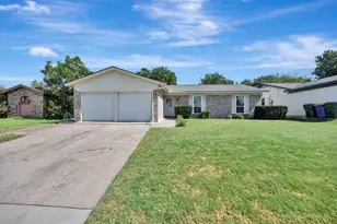6453 Starnes Rd, Watauga, TX 76148 - Photo 1
