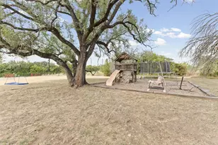 325 Bolton Rd, Granbury, TX 76049 - Photo 33