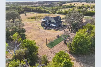 325 Bolton Road, Granbury, TX 76049 - Photo 37