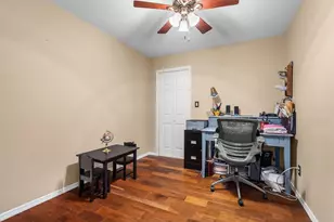 301 Meadow Knoll Drive, Double Oak, TX 75077 - Photo 13