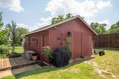301 Meadow Knoll Drive, Double Oak, TX 75077 - Photo 35