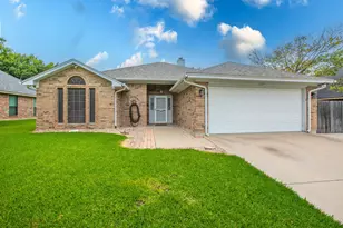 127 McAlister Rd, Burleson, TX 76028 - Photo 1