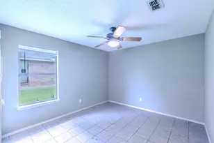 127 McAlister Rd, Burleson, TX 76028 - Photo 17