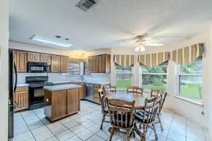 127 McAlister Rd, Burleson, TX 76028 - Photo 9