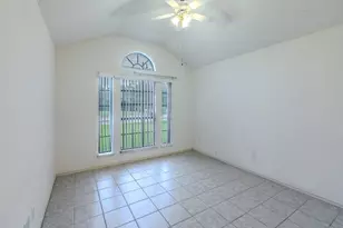 127 McAlister Rd, Burleson, TX 76028 - Photo 15
