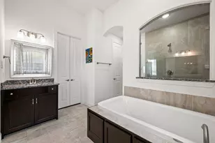 7208 Haven Ct, Irving, TX 75063 - Photo 23