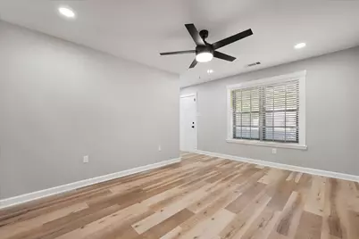 800 E Bovell Street, Crowley, TX 76036 - Photo 7