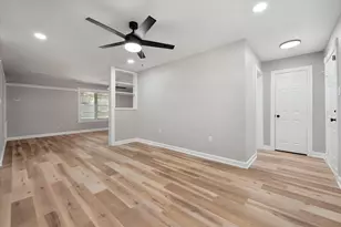 800 E Bovell St, Crowley, TX 76036 - Photo 5