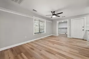800 E Bovell St, Crowley, TX 76036 - Photo 9