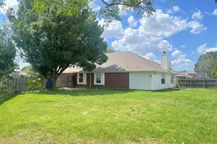 100 Hopewell Dr, McKinney, TX 75071 - Photo 15