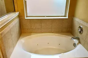 5716 Sapphire Pool Trail, Fort Worth, TX 76244 - Photo 11