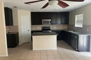 5716 Sapphire Pool Trail, Fort Worth, TX 76244 - Photo 3