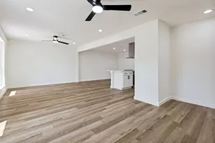 1631 Western Park Ct, Dallas, TX 75211 - Photo 7