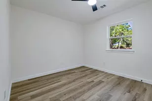 1631 Western Park Ct, Dallas, TX 75211 - Photo 17