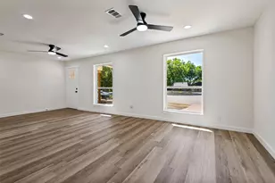 1631 Western Park Ct, Dallas, TX 75211 - Photo 5