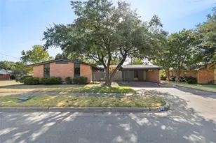 8805 Rolling Rock Ln, Dallas, TX 75238 - Photo 3