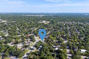 8805 Rolling Rock Ln, Dallas, TX 75238 - Photo 33