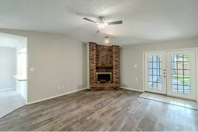1514 Hindsdale Drive, Richardson, TX 75081 - Photo 3