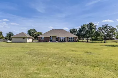 8051 Mavis Avenue, Waxahachie, TX 75167 - Photo 25