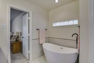 8051 Mavis Avenue, Waxahachie, TX 75167 - Photo 15