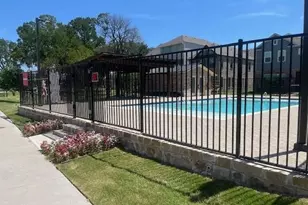 7557 Laburnam Rd, Dallas, TX 75228 - Photo 15