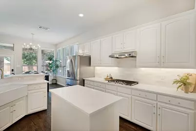 5731 Chateau Drive, Sachse, TX 75048 - Photo 11