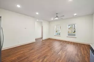 504 E Kimball St, Mansfield, TX 76063 - Photo 11