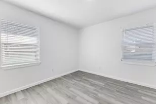 12900 Quail Dr, Balch Springs, TX 75180 - Photo 23