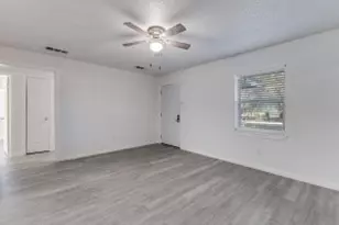 12900 Quail Dr, Balch Springs, TX 75180 - Photo 13