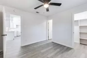 12900 Quail Dr, Balch Springs, TX 75180 - Photo 21