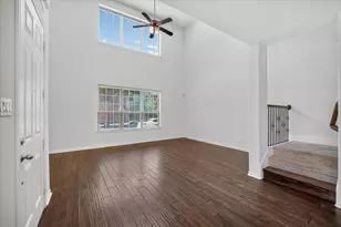 233 Brick Row Dr, Richardson, TX 75081 - Photo 3