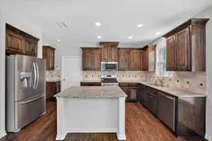 233 Brick Row Dr, Richardson, TX 75081 - Photo 11