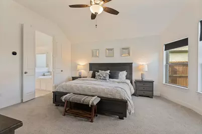 5933 Lovills Creek Street, Fort Worth, TX 76179 - Photo 17