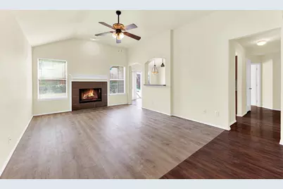 9005 Warren Drive, McKinney, TX 75071 - Photo 3