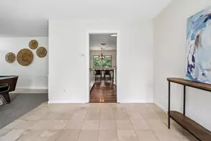 10255 Timber Trail Dr, Dallas, TX 75229 - Photo 9