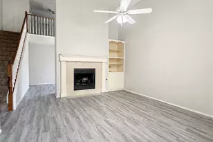 553 Raintree Cir, Coppell, TX 75019 - Photo 3
