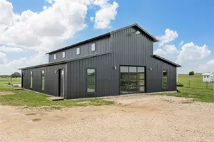 1197 Prairie Chapel Rd, Crawford, TX 76638 - Photo 33