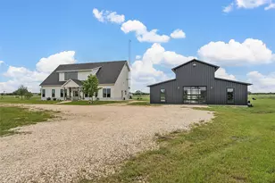 1197 Prairie Chapel Rd, Crawford, TX 76638 - Photo 3