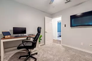 2205 Indian Creek Dr, Irving, TX 75060 - Photo 23