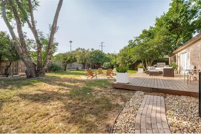 10810 Beauty Lane, Dallas, TX 75229 - Photo 23