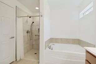 15985 Avenel Way, Fort Worth, TX 76177 - Photo 17