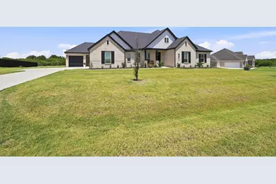 341 Wagon Trail, Waxahachie, TX 75165 - Photo 1