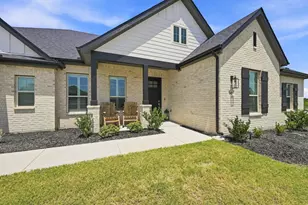 341 Wagon Trl, Waxahachie, TX 75165 - Photo 3