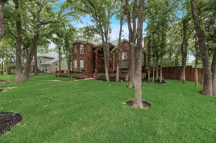 2805 Pine View Dr, Grapevine, TX 76051 - Photo 5