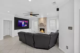 2805 Pine View Dr, Grapevine, TX 76051 - Photo 19