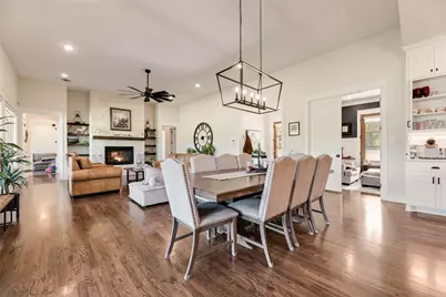 160 N Falling Leaves Drive N, Waxahachie, TX 75167 - Photo 15